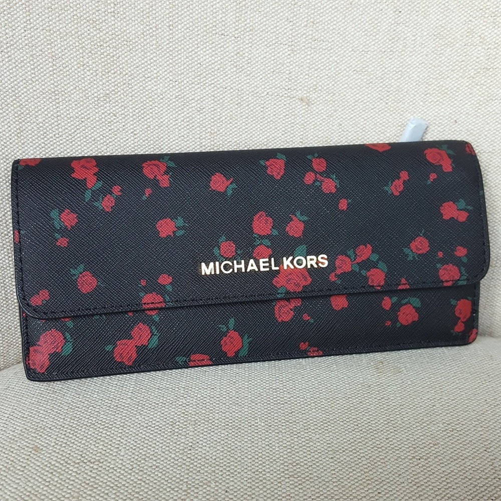 SOLD NWT Michael Kors Bag And Wallet Bundle set - Picture 6 of 8